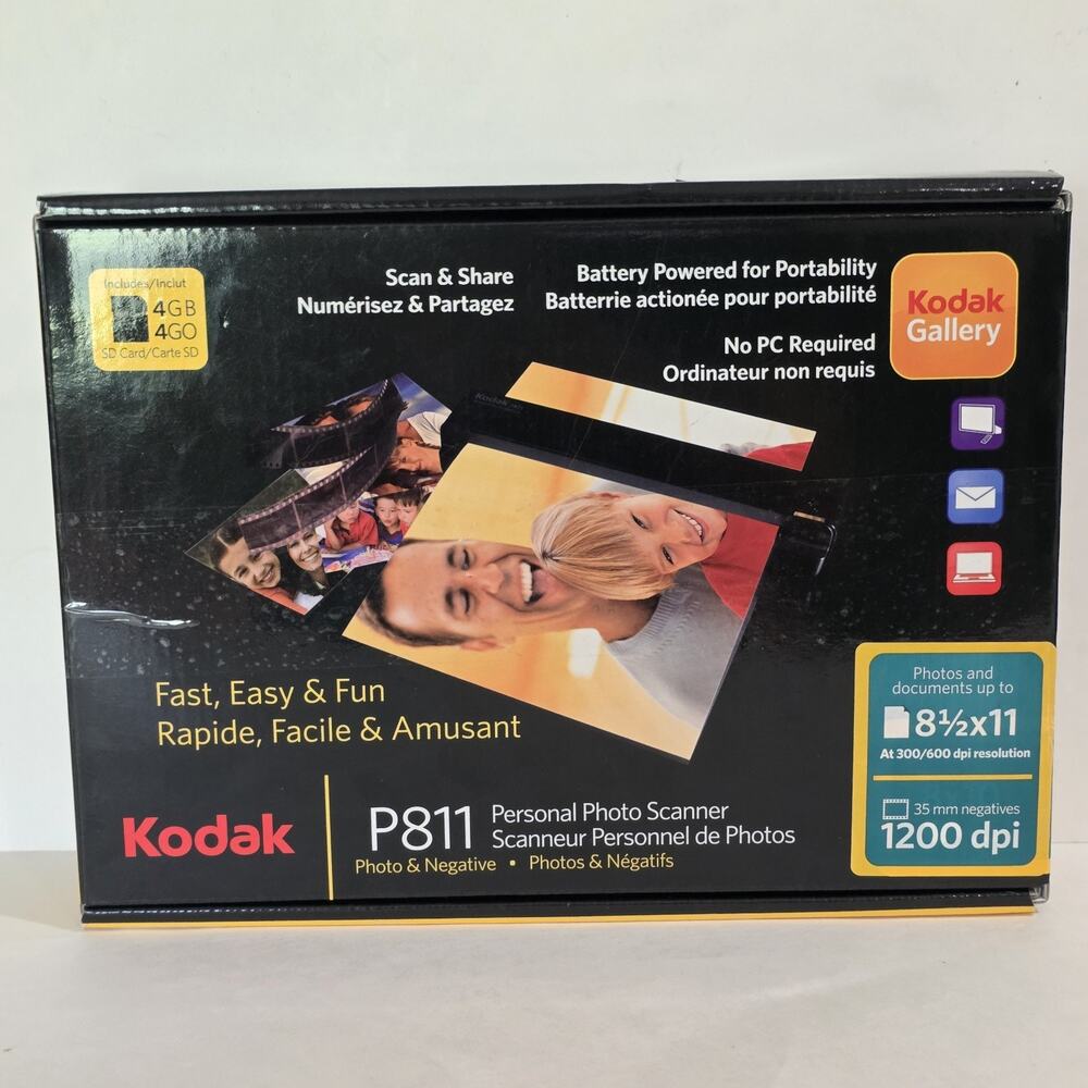 Kodak P811 Portable Personal Photo Scanner 35mm Negative 4GB Micro SD Bundle